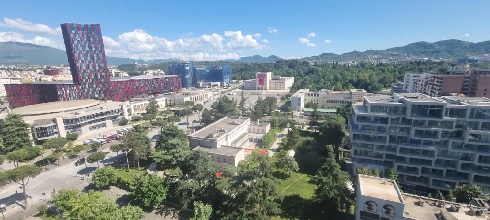 Grand Boulevard Apartments Tirana