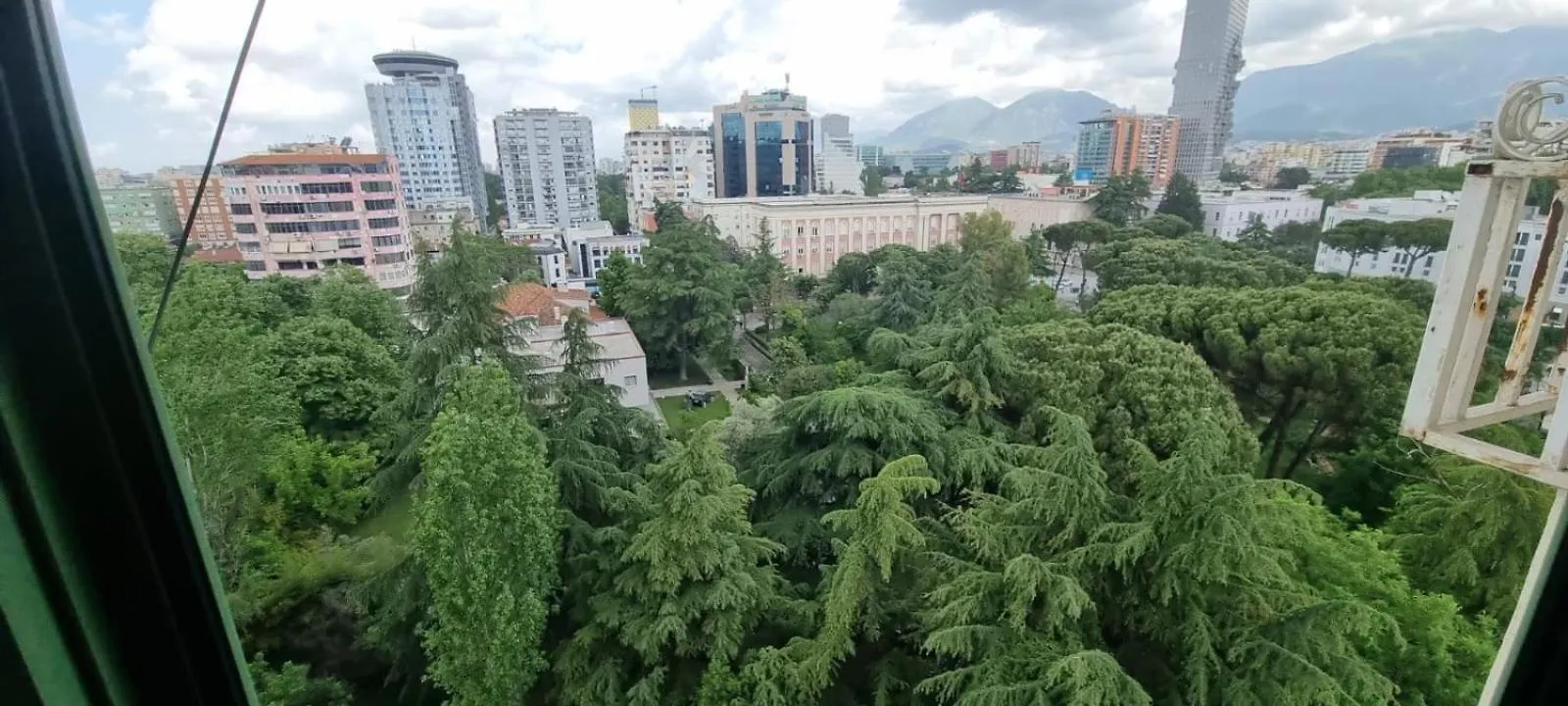 Grand Boulevard Apartments Tirana