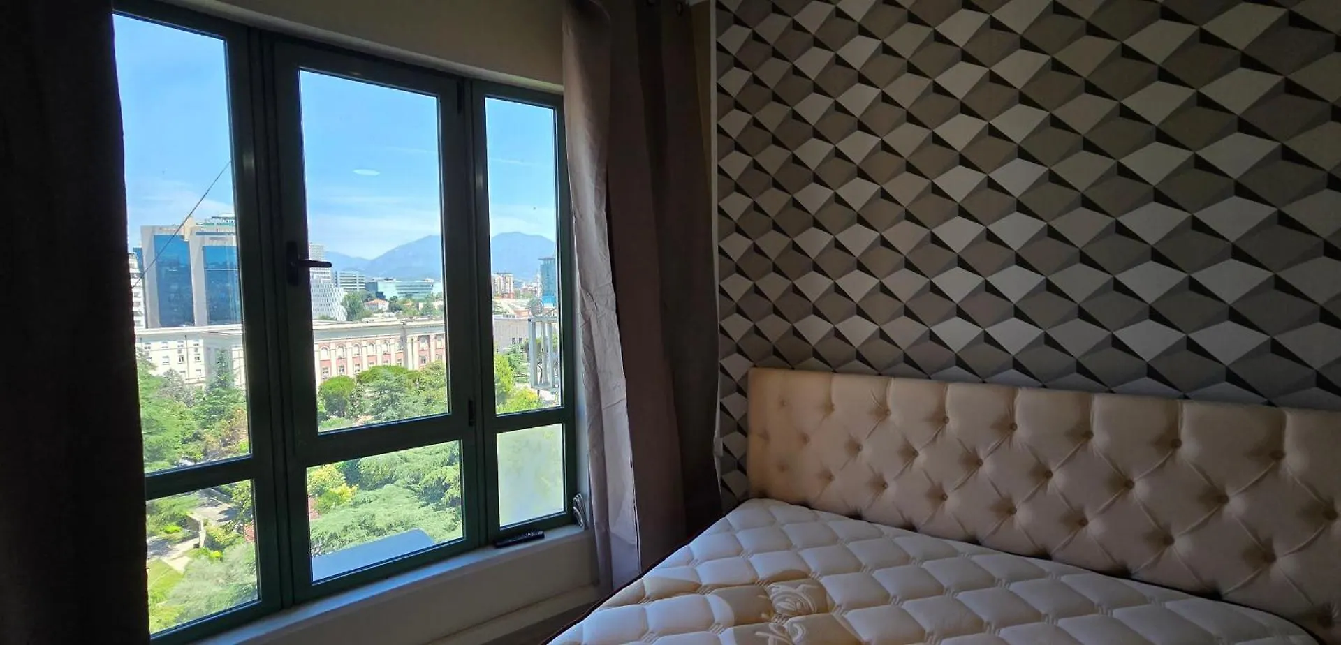 Grand Boulevard Apartments Tirana